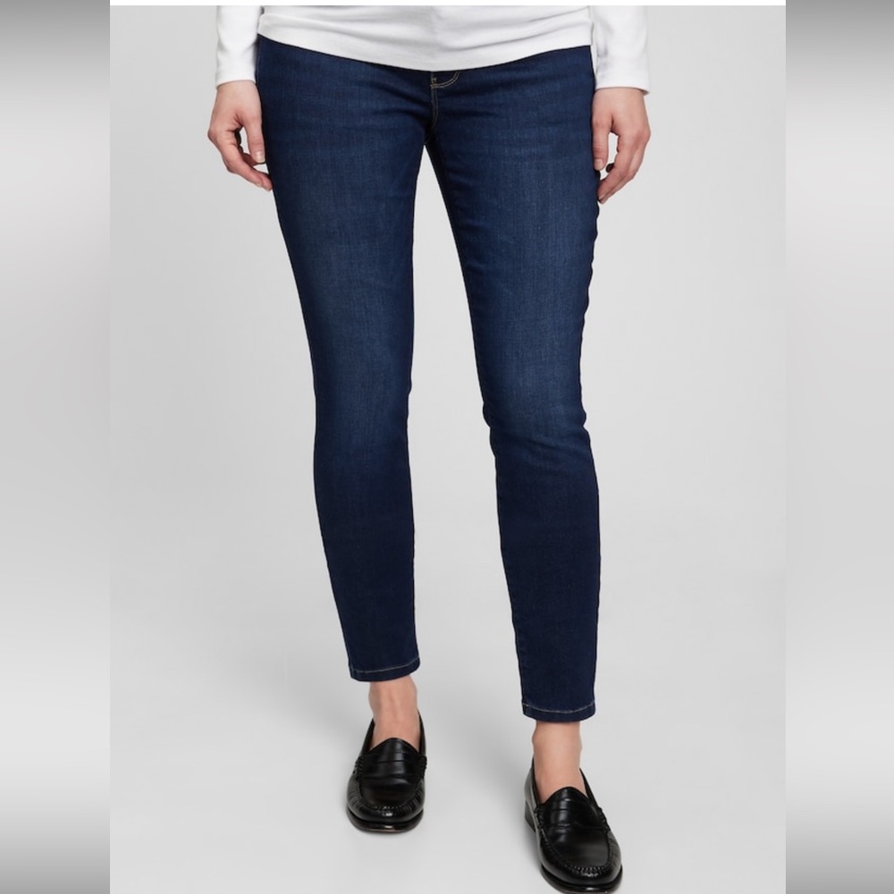 GAP Maternity Size 10 Easy Legging